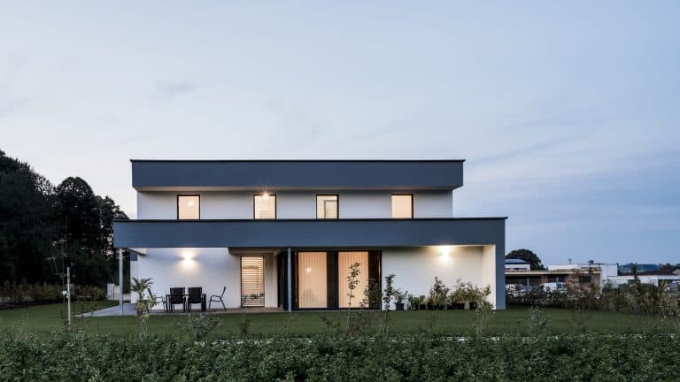 Haus J11