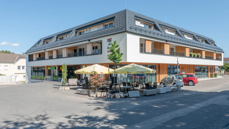 Gemeindezentrum & WET Wohnungen